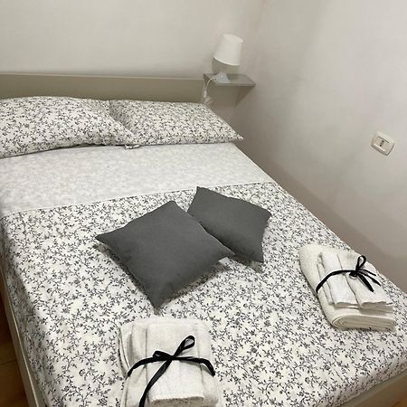 V.L Appartamento Gradoni. Napoli Ngoại thất bức ảnh